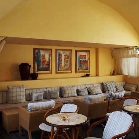 Levante 2* Καμάρι