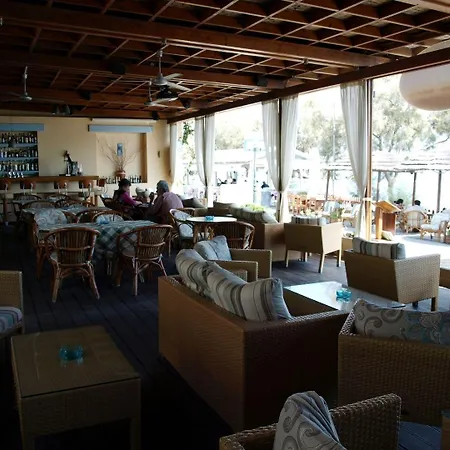 Hotel Levante Kamári