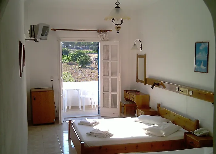 Levante 2* Kamari (Santorini)