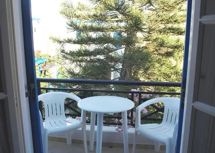 Levante 2* Kamari (Santorini)