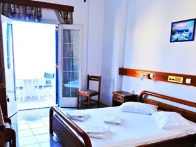 Levante 2* Kamari (Santorini)