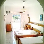 Hotel Levante Kamári