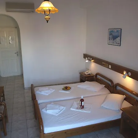 Levante Hotel 2*