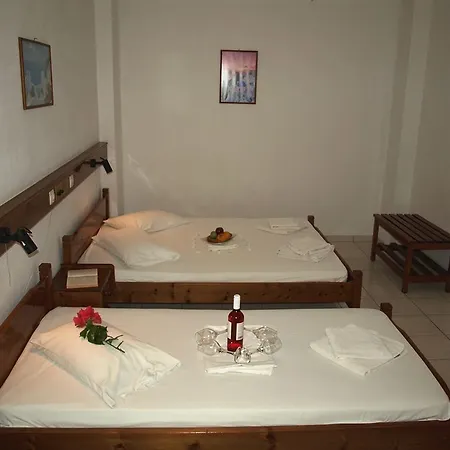 Levante Hotel 2*