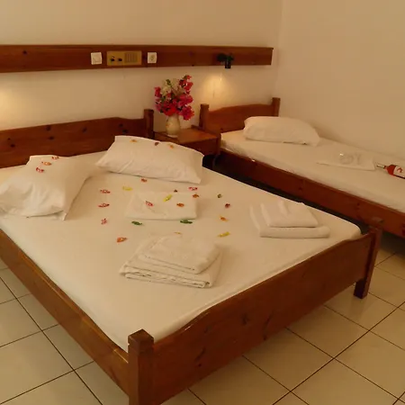 Levante Hotel 2*